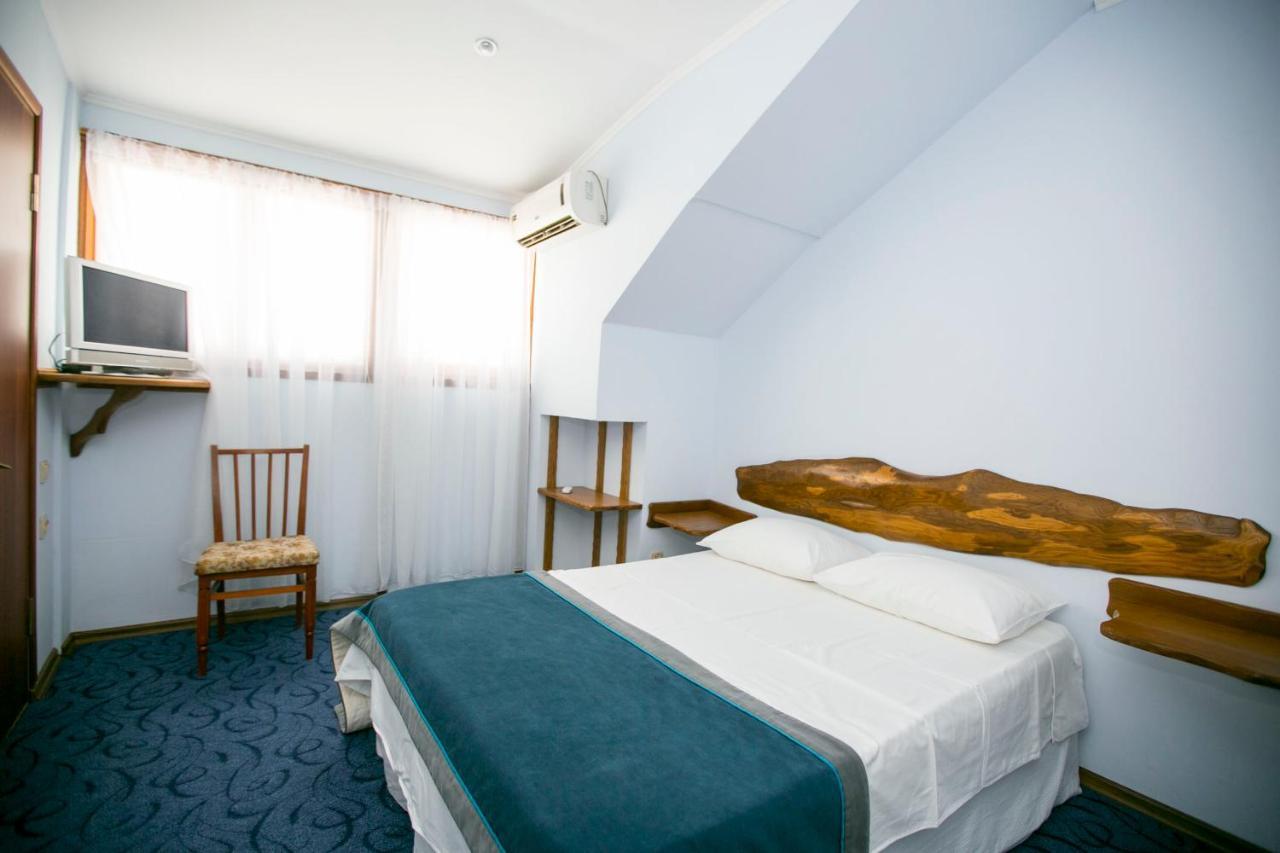 Guest House Lavr Gagry Zewnętrze zdjęcie
