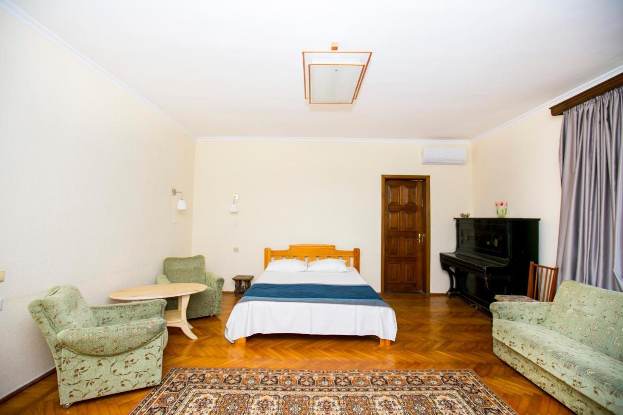 Guest House Lavr Gagry Zewnętrze zdjęcie